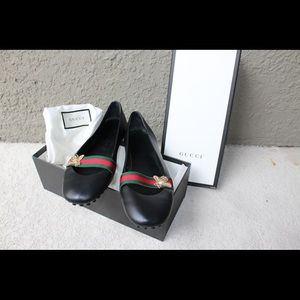 Authentic Gucci flats, like new condition